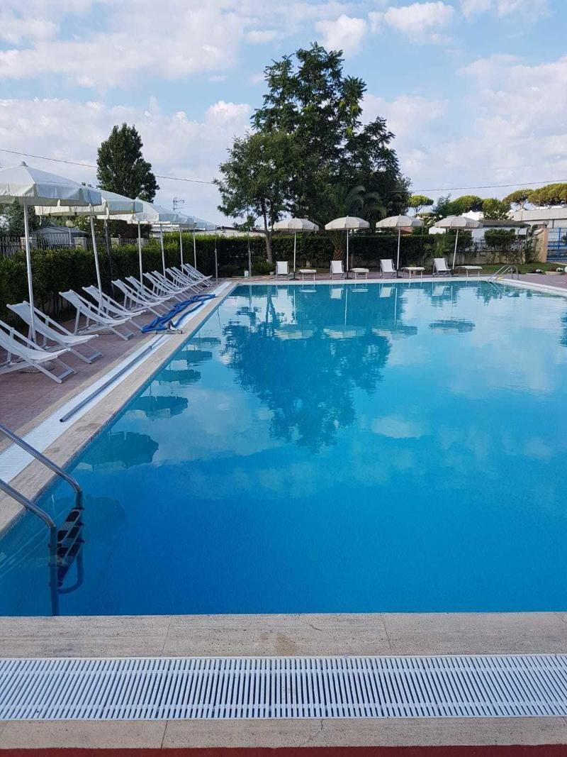 Hotel Ristorante Al Canto Delle Sirene Terracina Ngoại thất bức ảnh
