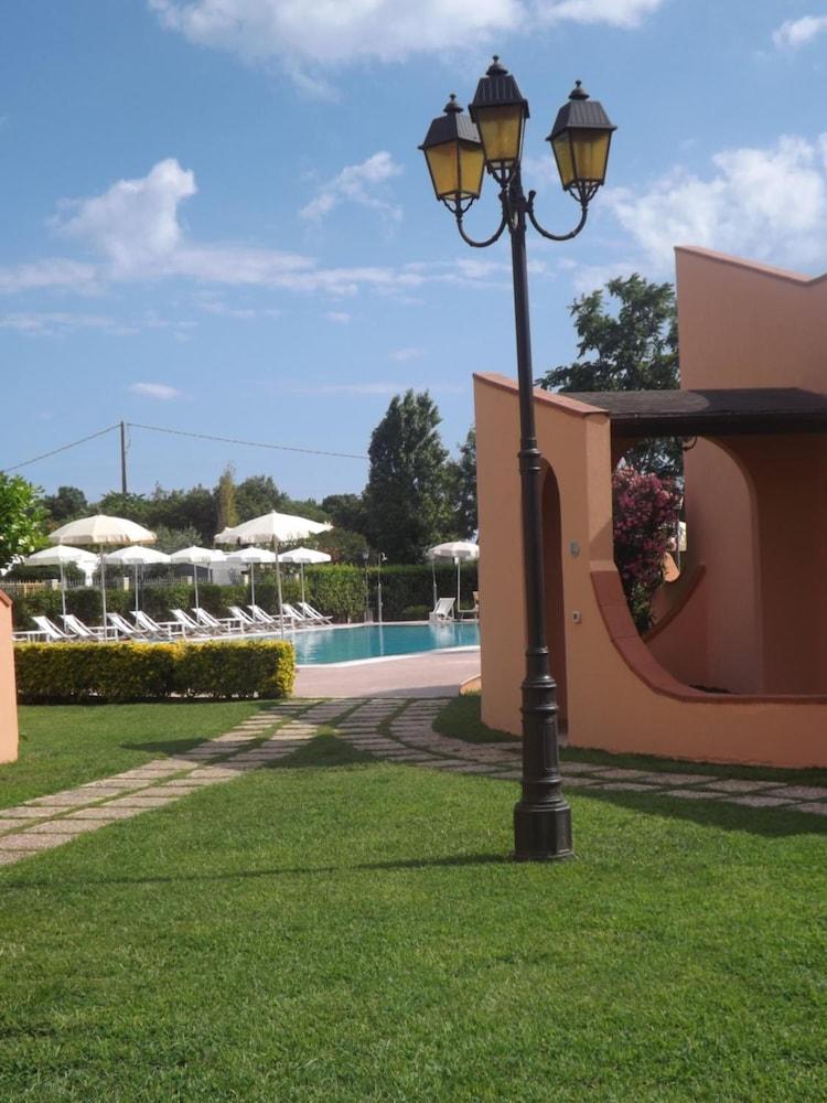 Hotel Ristorante Al Canto Delle Sirene Terracina Ngoại thất bức ảnh